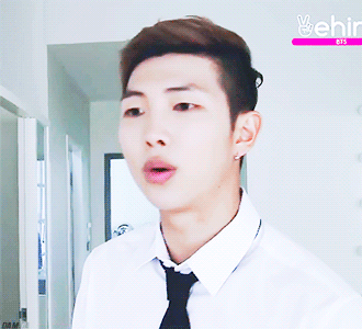 [방탄소년단] 방PD님이 선물로 준 반인반수 김탄소 길들이기 00 | 인스티즈