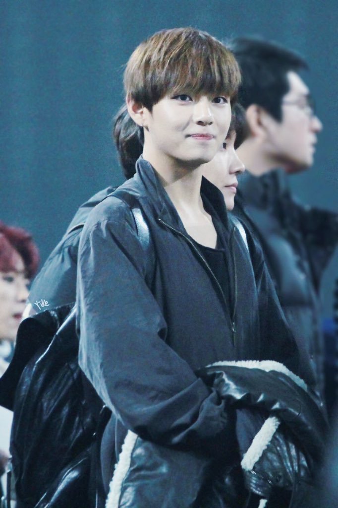 "..? 아침부터 웬 치킨?" | 인스티즈