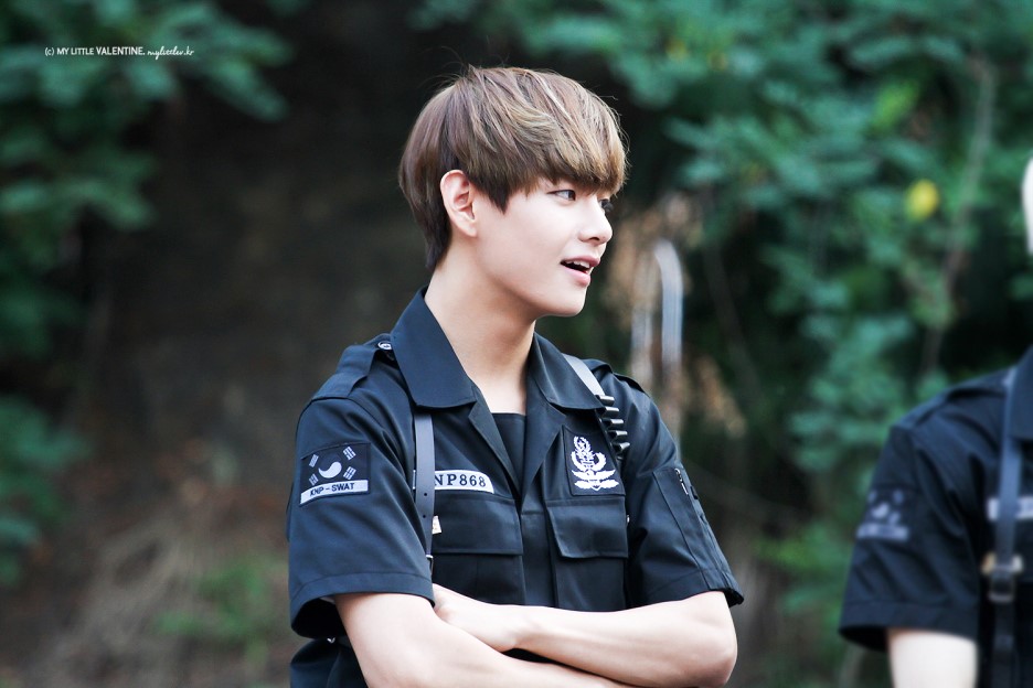 [방탄소년단] 살인자(날 납치한 연쇄 살인범과의 동침?) 01 | 인스티즈