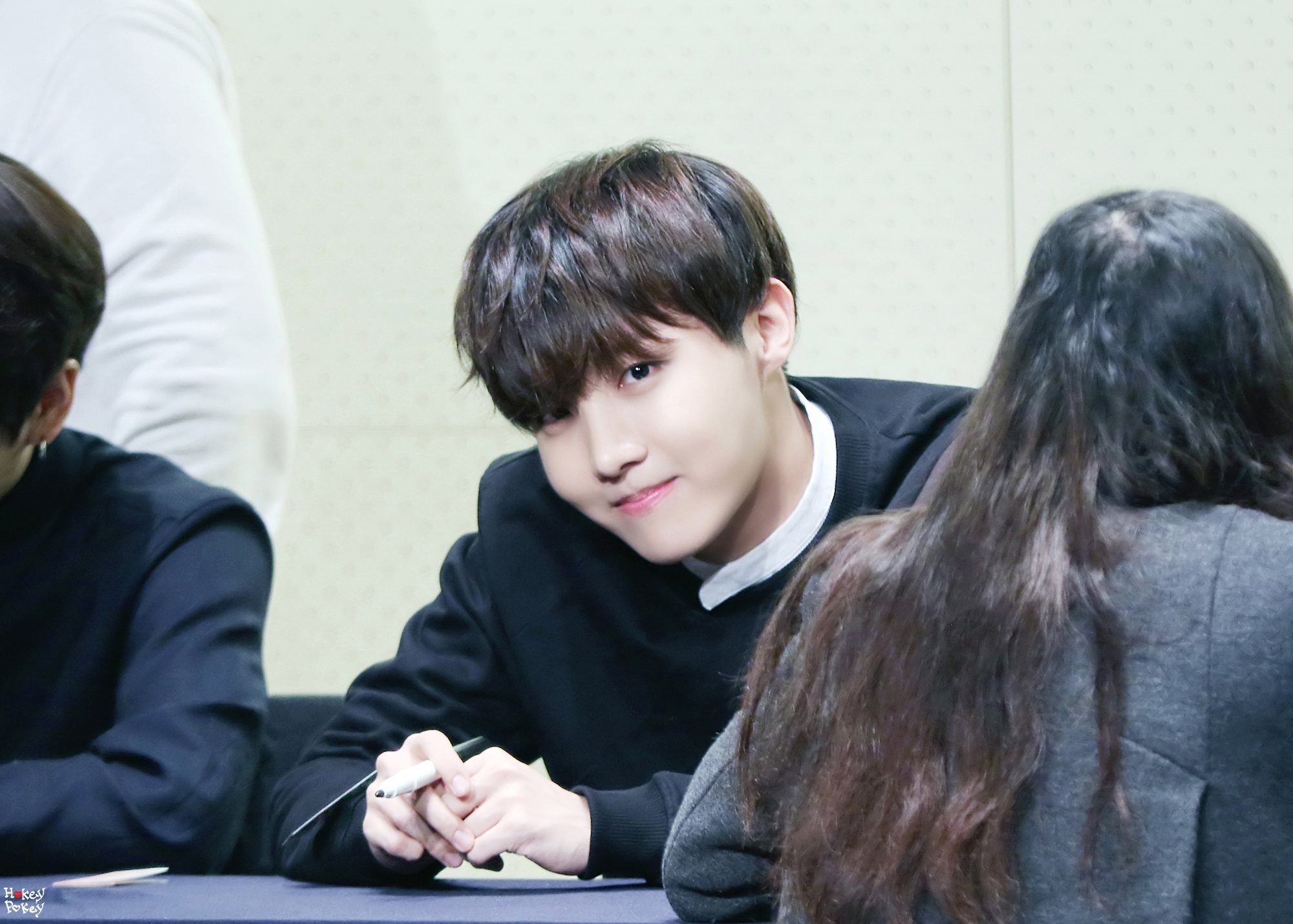 애들이 나보고 넌 진짜 마웨라 그랬는데 | 인스티즈