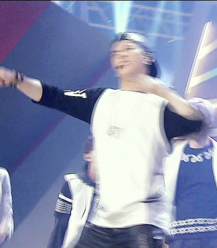 과거 애기시절과 똑같이 큰 아이돌그룹.jpgif | 인스티즈