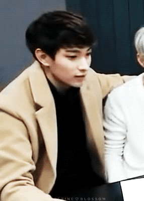 [세븐틴] 욕쟁이 남사친들과의 근본없는 대화 52525252525252525252525252 | 인스티즈