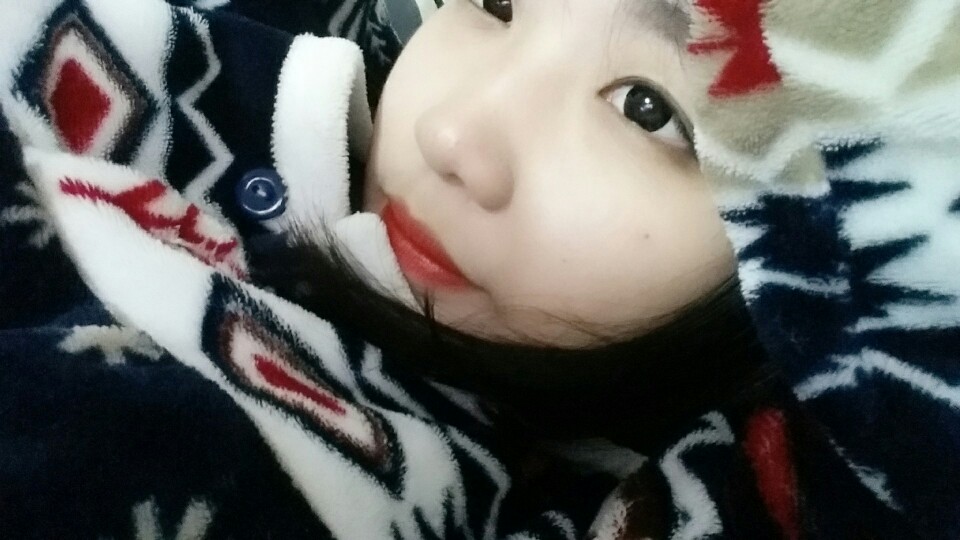 이제 일어난김에 눈공 | 인스티즈