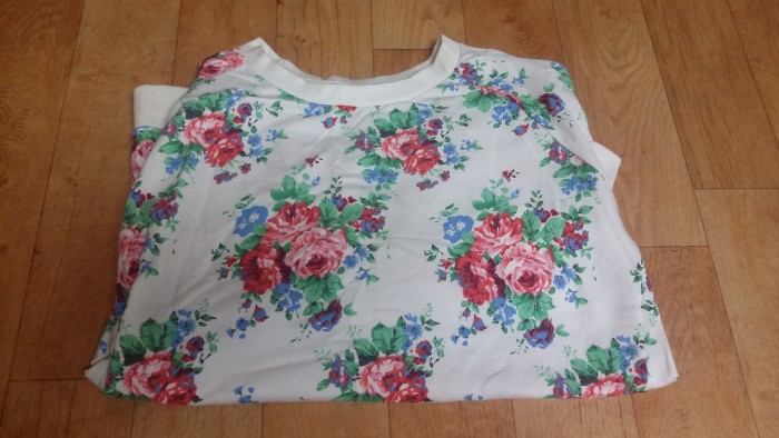 옷장 정리 %맨투맨 니트 남방 똥퍼프 치마 가디건 자켓 시계 후드티% | 인스티즈