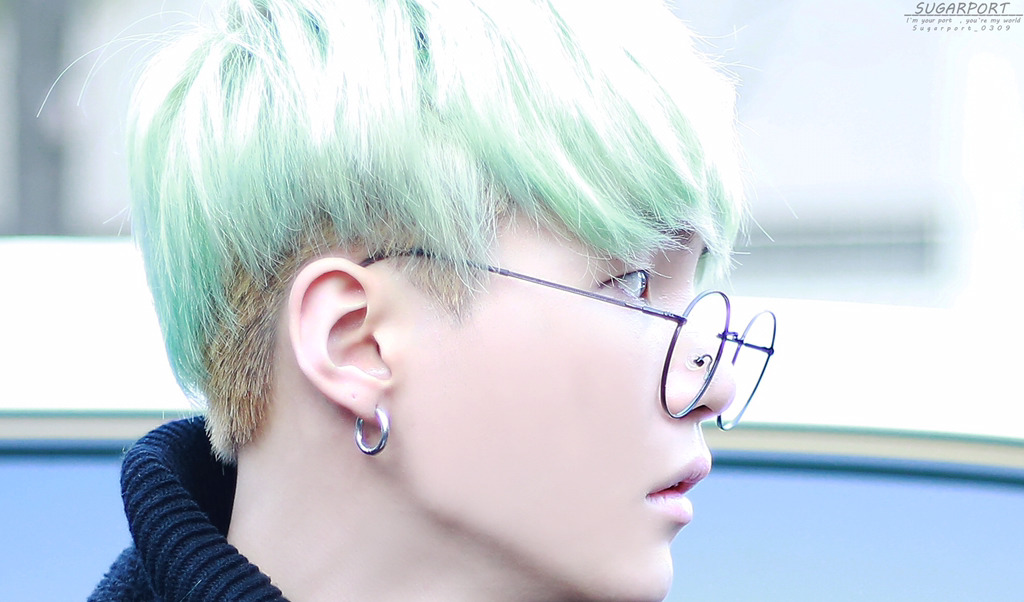 [방탄소년단/민윤기] 첫사랑 | 인스티즈