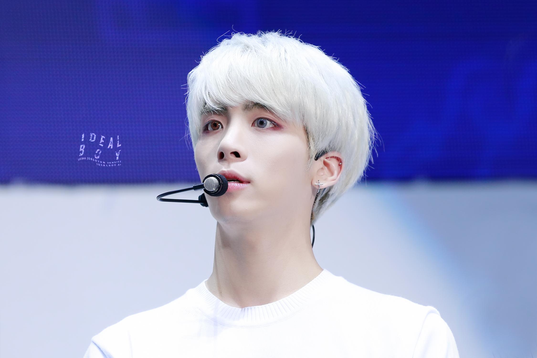 본진 아이돌의 의상 포기하기vs머리 포기하기 | 인스티즈