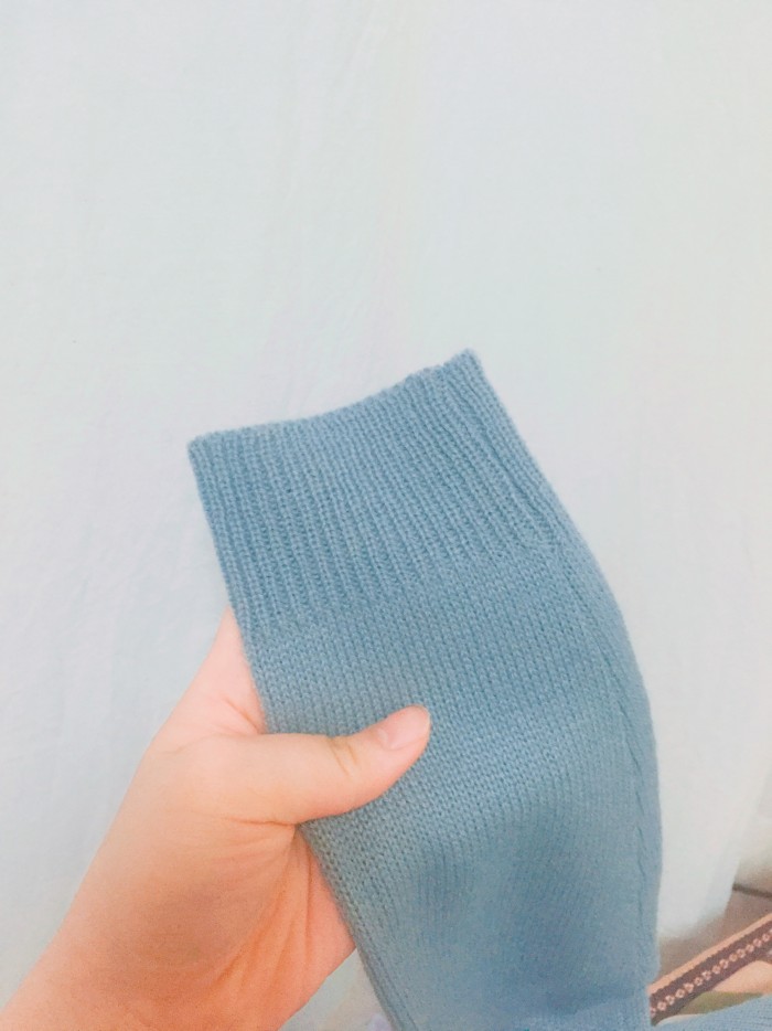 와이셔츠/원피스/맨투맨/치마/니트 전부 싸게 팔아요! | 인스티즈