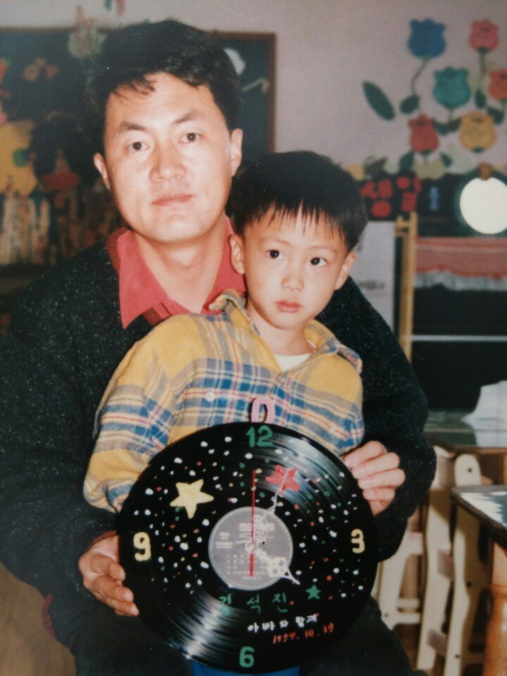 석진이가 유치원다닐때 정국이 2살이얔ㅋㅋㅋㅋㅋㅋㅋㅋㅋㅋㅋㅋ | 인스티즈