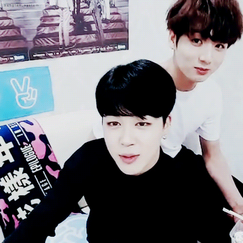 ㄱ그니까 인간관계에서 친한사이에서 나오는 편한 분위기가 있단말임 근데 국민은 | 인스티즈