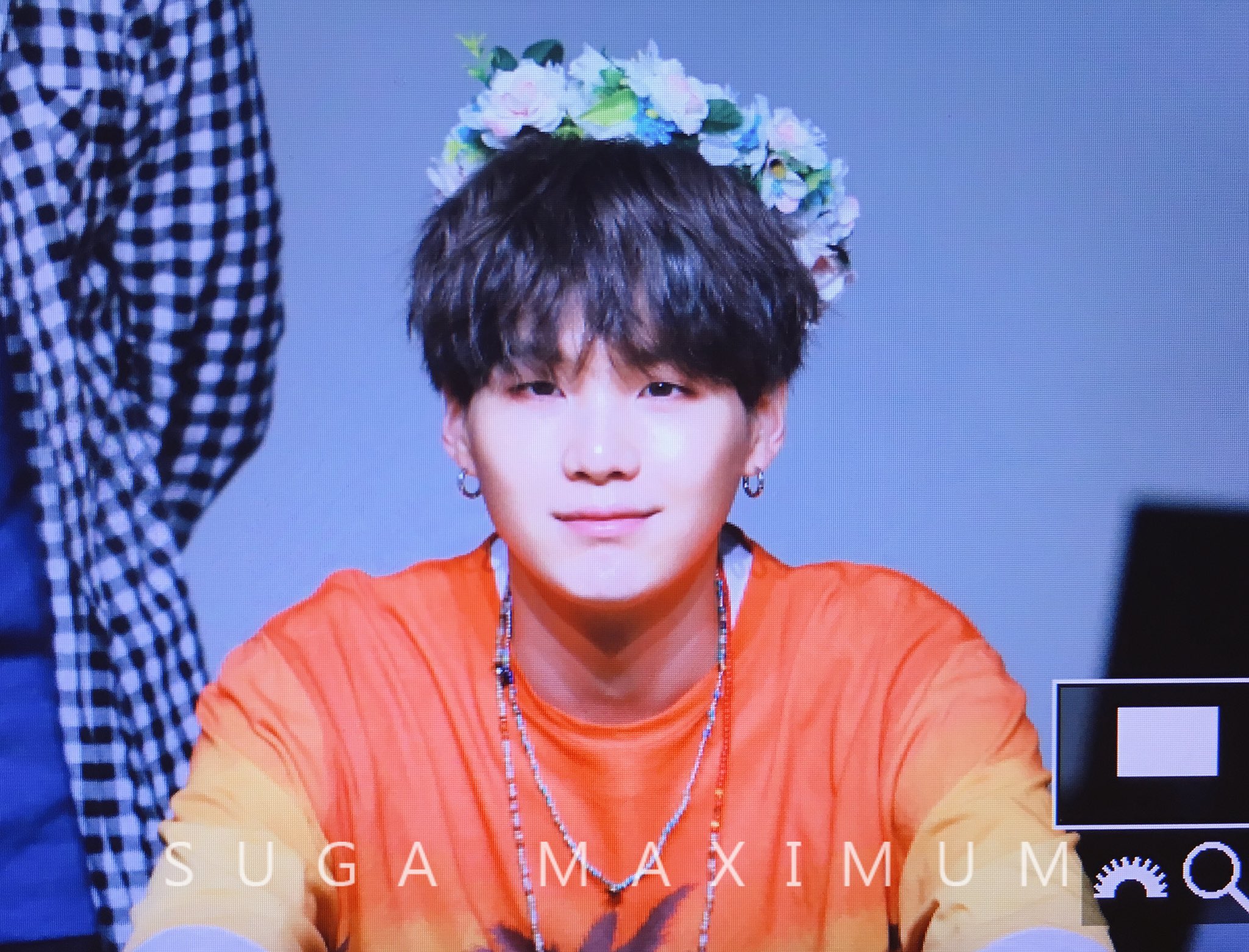 민윤기는 진지하게 대한민국 여자들 좋으라고 태어난 것 같음 | 인스티즈