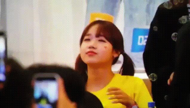 팬싸에서 너무 귀여워 아파트 뽑고싶은 최유정.jpg | 인스티즈