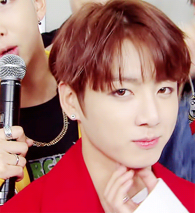 정국이 움짤 두개 쪘다 | 인스티즈