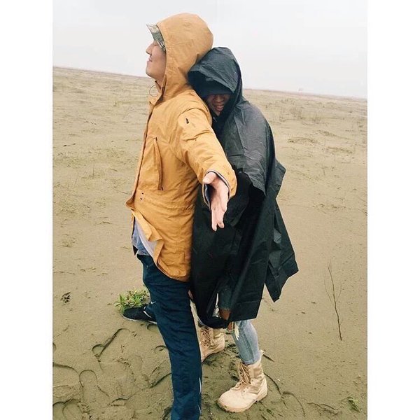 진짜 이 사진보고 느낌...진짜 지민이가 내가 생각한 이상의 사랑둥이.... | 인스티즈