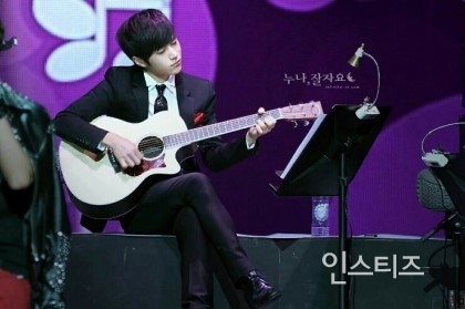 연예계 유명한 더쿠 연예인들.jpg | 인스티즈