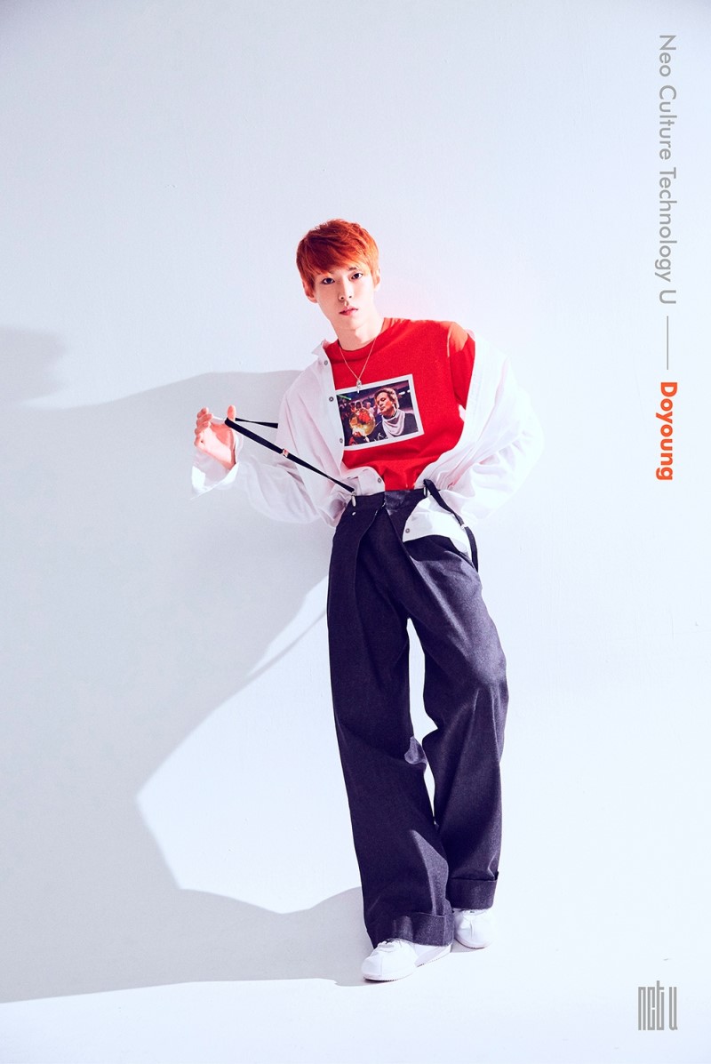 왼손이 주머니에 붙어있는 듯한 아이돌 | 인스티즈