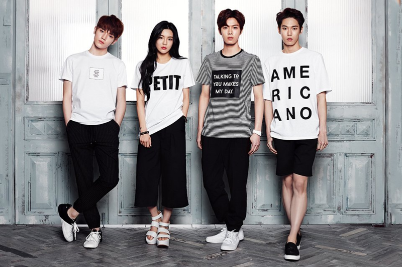 왼손이 주머니에 붙어있는 듯한 아이돌 | 인스티즈