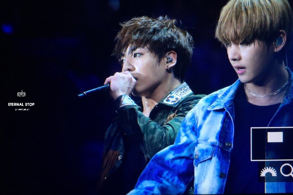 이번 파리 케이콘 내 최애짤 2장 (정국,태형) | 인스티즈