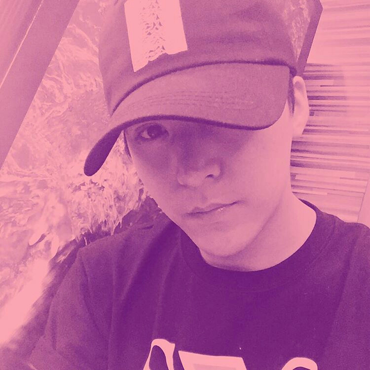 한 아이돌이 보라필터를 계속 쓰는 이유 | 인스티즈