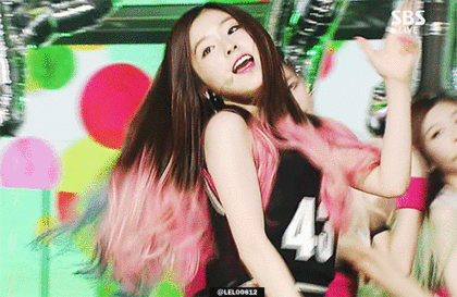 데뷔 초 무대의상이 제일 예뻤다는 아이돌그룹 | 인스티즈