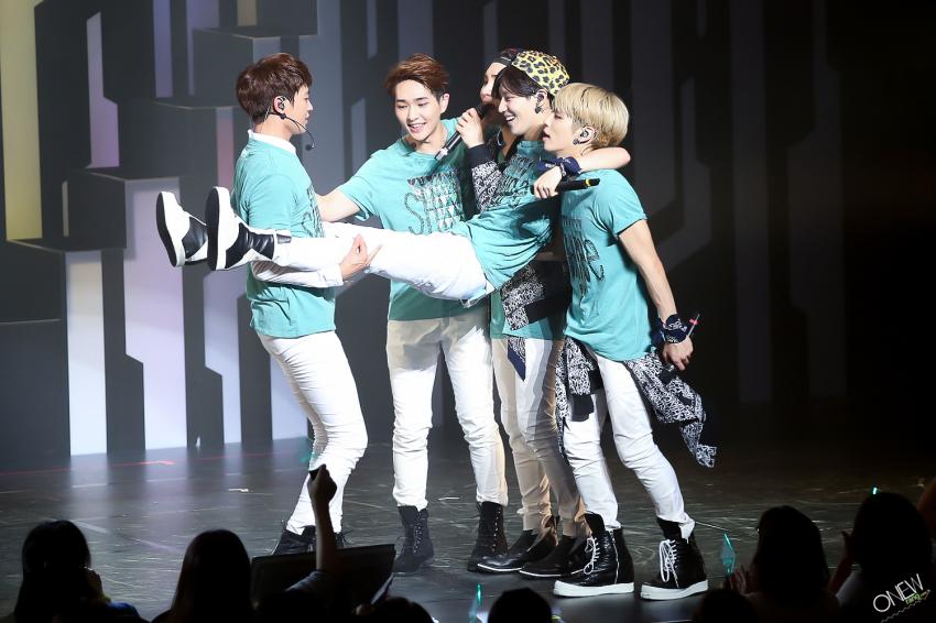 기자가 말하는 샤이니 멤버들과 태민의 모습 | 인스티즈