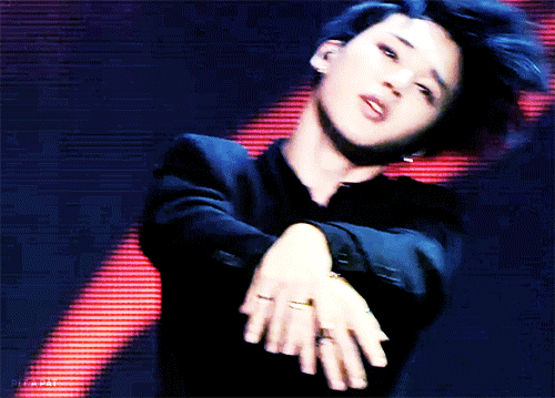 독방에서 짤 올릴때 왠지 후방주의를 달아야 할거같다는 아이돌.bts | 인스티즈