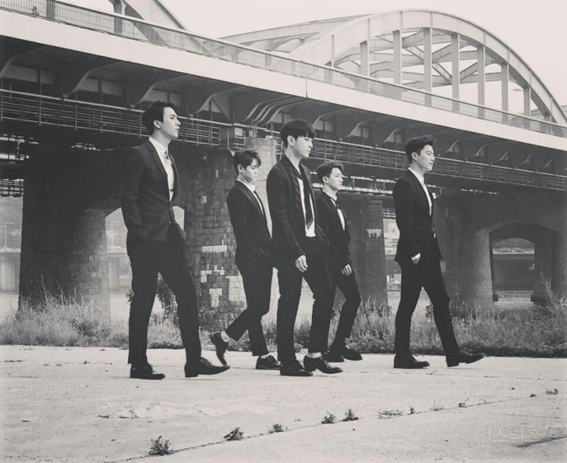 노래 제목에 빙의된 아이돌 | 인스티즈