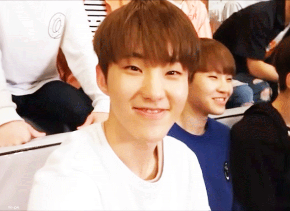 내가 남자를 좀 잘 아는데 권순영 진짜 여자 잘홀리는거같음(팬싸일화) | 인스티즈