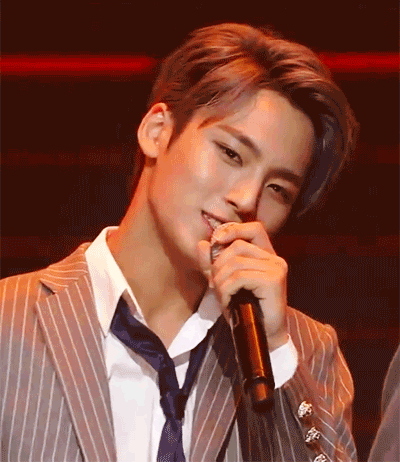 탄들아 안자고 뭐해 니네 집 앞이야 잠깐 나올래 | 인스티즈