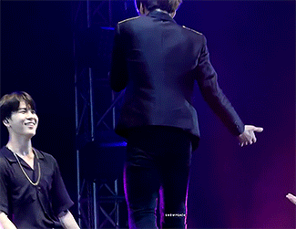 ㄱ진심 근데 이정도면 소름돋을정도ㅋㅋㅋㅋㅋㅋㅋㅋㅋㅋ정국이 지민이찾아가는거 | 인스티즈