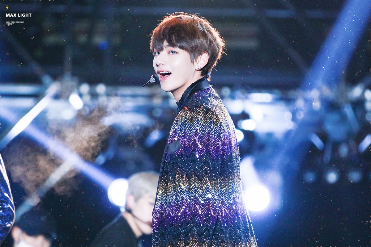 나는 방탄 뷔가 너무 잘생겨서 좋아.. | 인스티즈