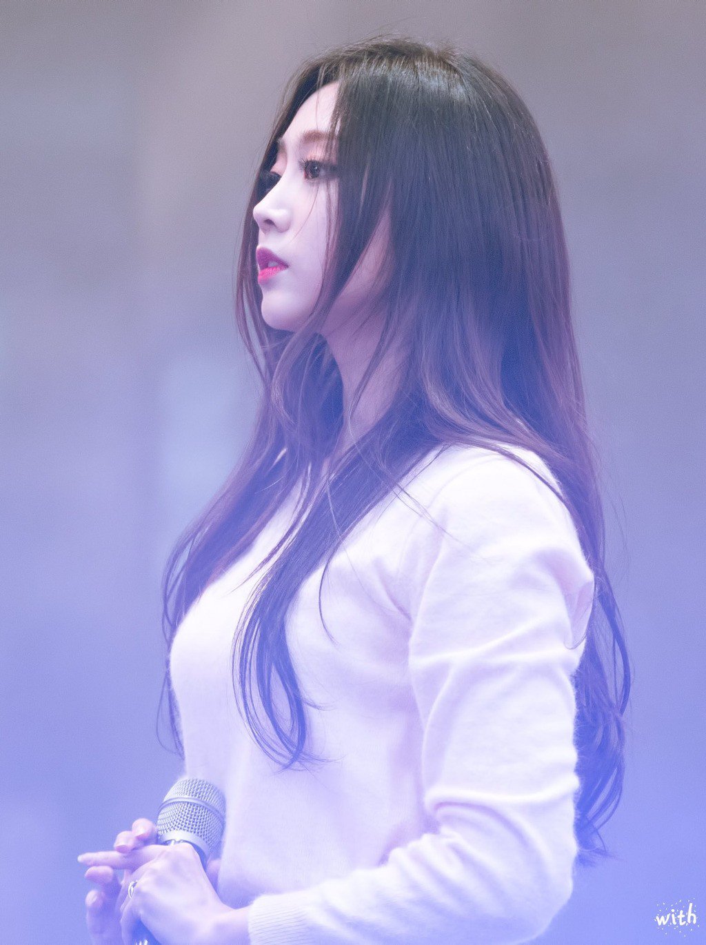 요즘 내 기준 여돌 옆선 탑... | 인스티즈