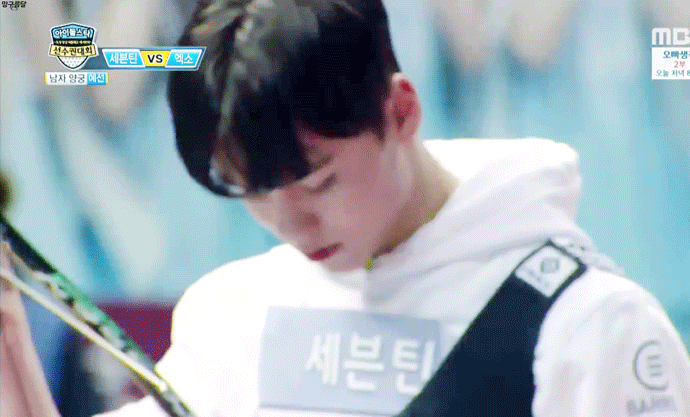 작년 전광판에 얼굴이 비춰지자 체육관이 술렁거렸다는 전설의 비주얼 | 인스티즈