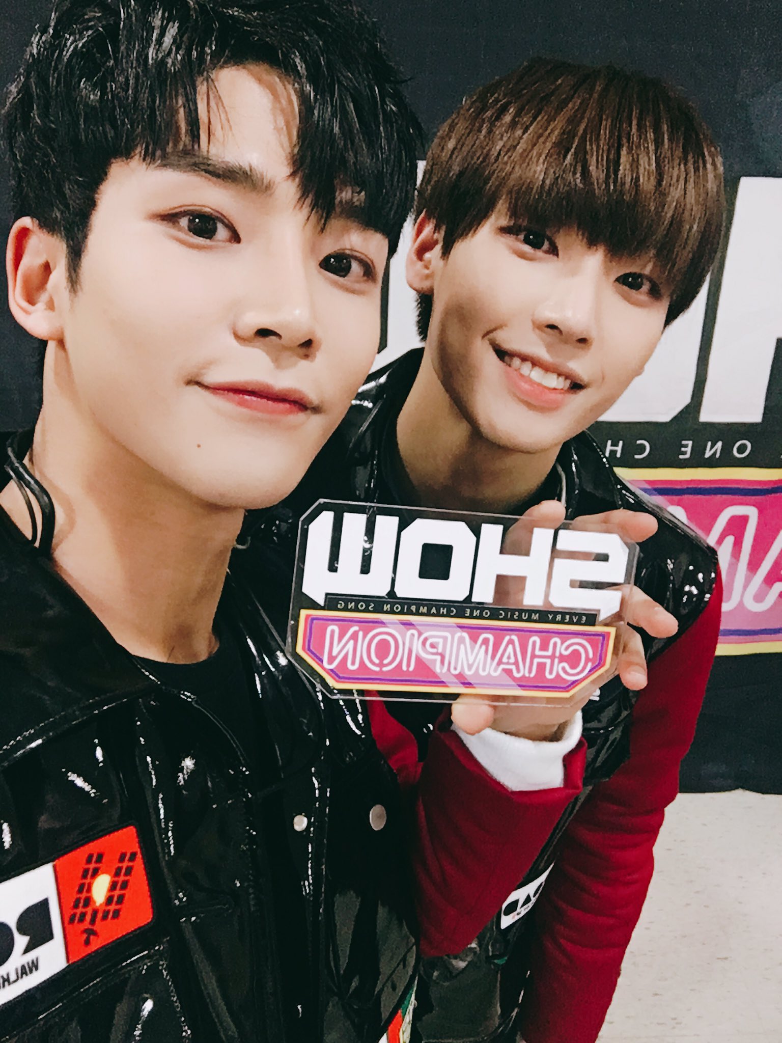 ㄱ 오랜만에 내 밀메,,, | 인스티즈