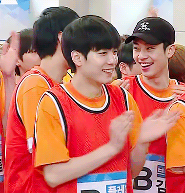 자기전에 랜첨 한번하고 자야지 | 인스티즈