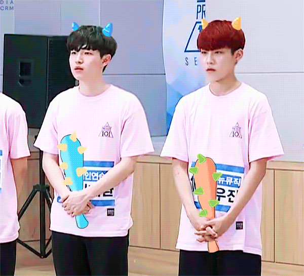 김재환 들어올리는 박우진.jpg | 인스티즈