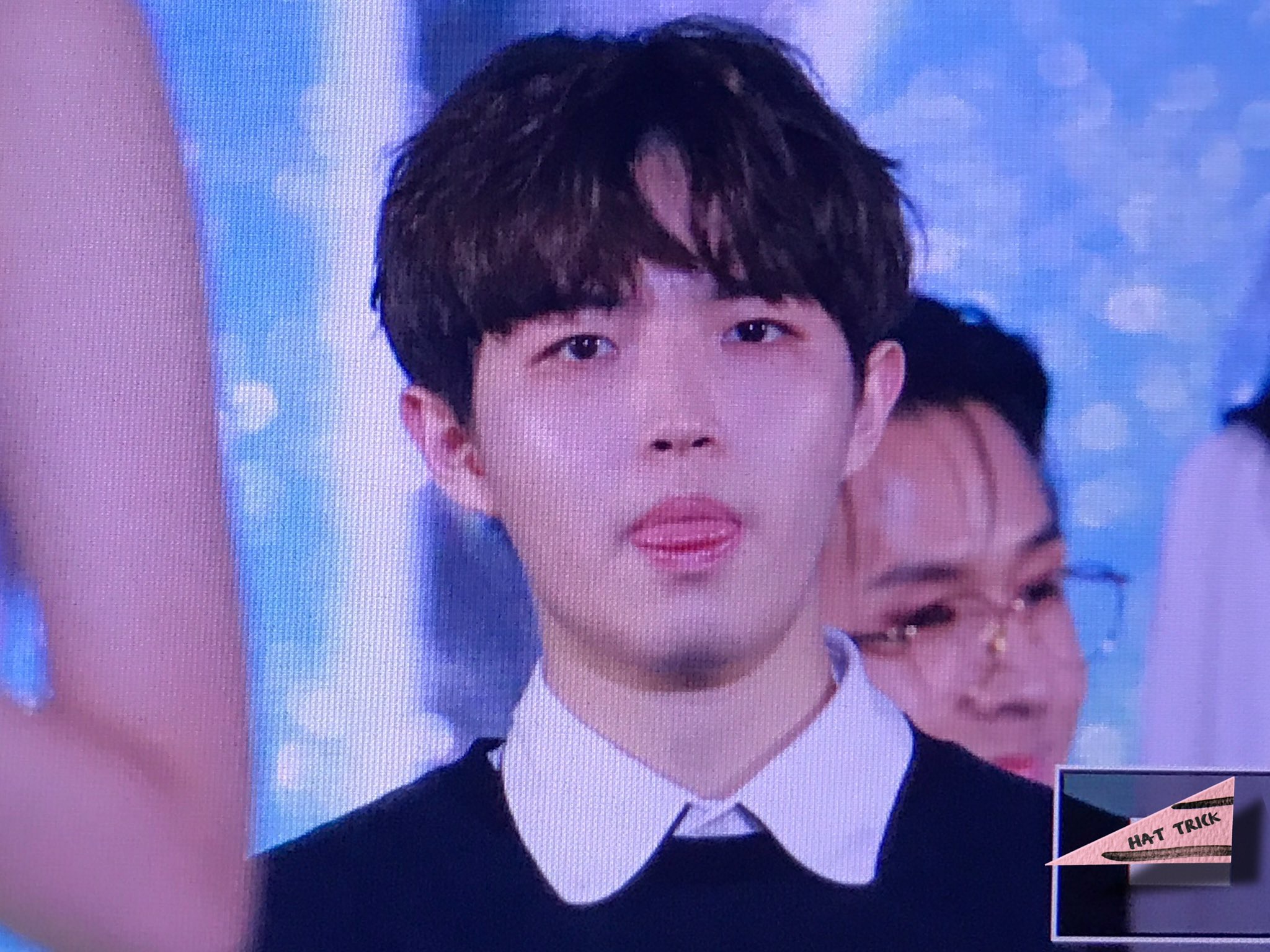 재환이 이거 고화질 뜸? | 인스티즈