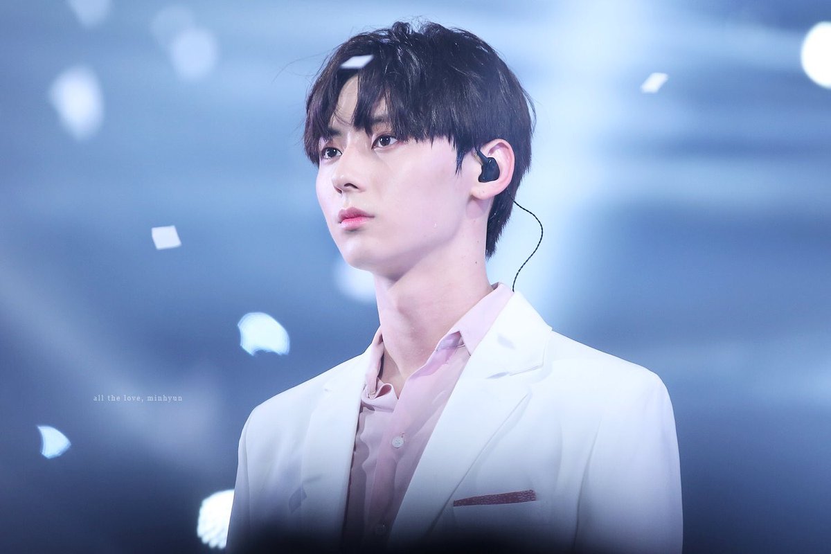 근데 프듀 막방 황민현은 진짜.....유독... | 인스티즈