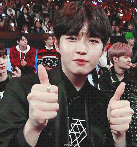 김재환 시상식 한번 해봤다고 아주 ㅋㅋㅋㅋㅋㅋㅋㅋㅋ | 인스티즈