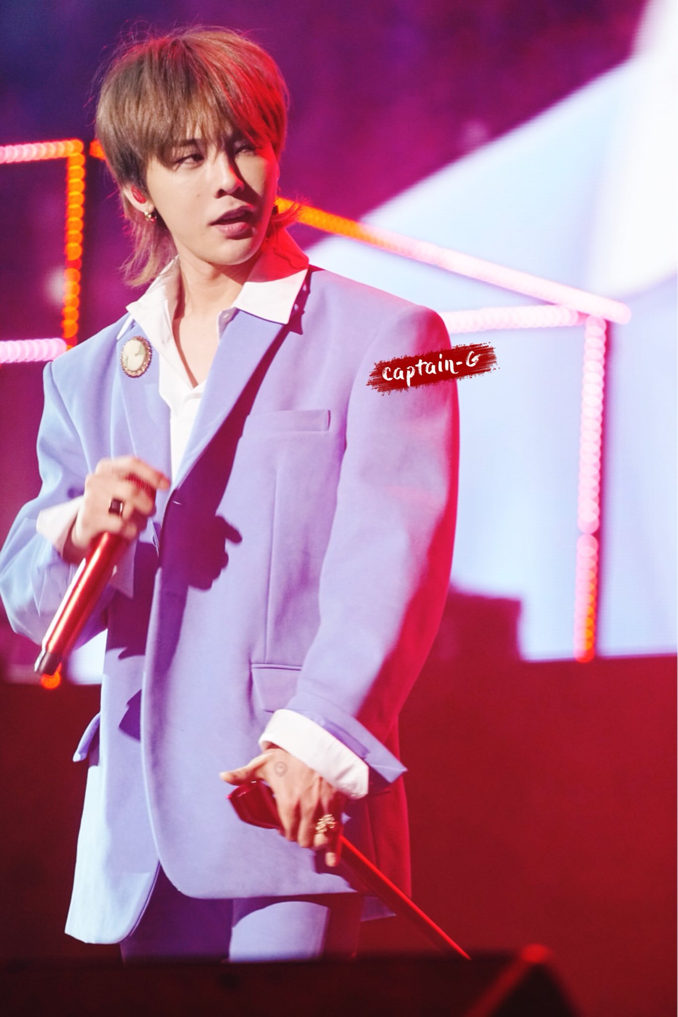 오늘자 아이유콘 게스트로 왔다는 지디 미모ㅠㅠ | 인스티즈