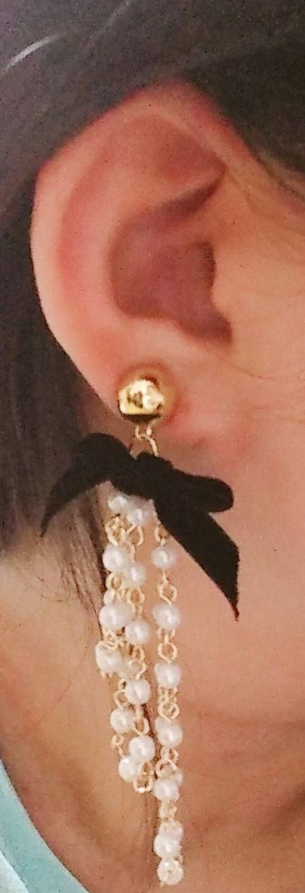 이 귀걸이 새 귀걸이로 살까 말까?? 한쪽을 잊어버려서 살까 말까 고민이다 ㅠㅠ | 인스티즈